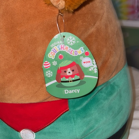 Darcy The Christmas Elf Spaniel Squishmallow - Picture 7 of 10